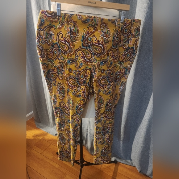 Pants - Women's Mustard Paisley Stretch Pants